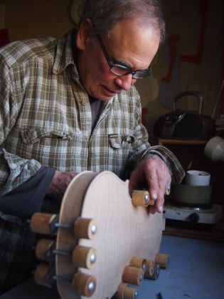 Howard Sands Violins, Violinmaker, Sands Violins